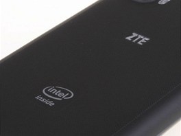 Prvn smartphone s procesorem Intel na eskm trhu - ZTE Grand X In