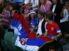 PO SRBSKU. Ani fanouci Novaka Djokovie nechybli v hledit finále Australian...