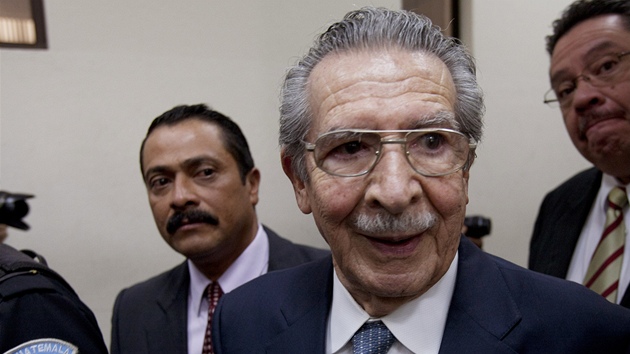 Nkdej dikttor Ros Montt u guatemalskho soudu (28. leden 2013)