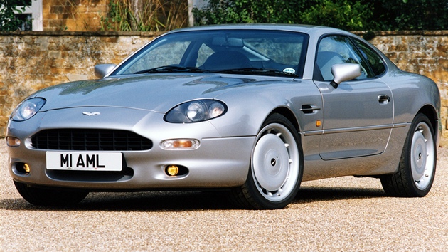 Pod Fordem se Astonu konen zaalo dait. Typu DB7 z roku 1993 se prodalo vc ne vech model za celou tehdej historii automobilky.