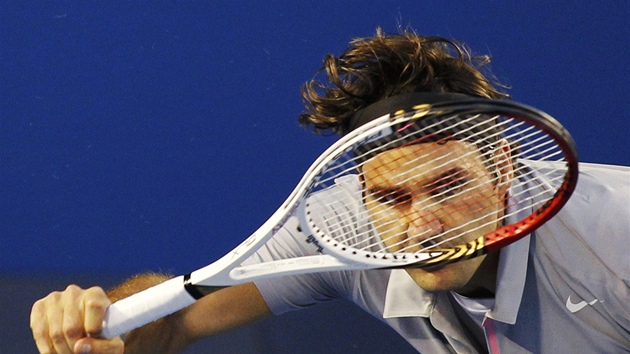 TAK TROCHU JIN POHLED. Roger Federer v  semifinle Australian Open proti Andymu Murraymu.