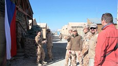 Čeští vojáci volí prezidenta v druhém kole na základně Shank v afghánském Lógaru Čeští vojáci volí prezidenta v druhém kole na základně Shank v afghánském Lógaru