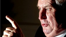 Miloš Zeman při on-line rozhovoru se čtenáři iDNES.cz (21. ledna 2013) Miloš Zeman při on-line rozhovoru se čtenáři iDNES.cz (21. ledna 2013)