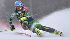 Tanja Poutiainenová pi slalomu v Mariboru