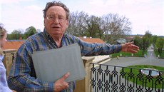 Hrabě Richard Belcredi spravuje zámek v Brodku u Prostějova. Hrabě Richard Belcredi spravuje zámek v Brodku u Prostějova.