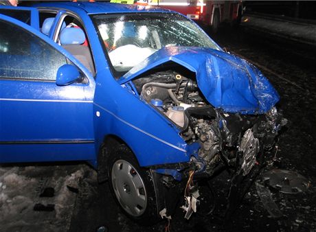 Dopravní nehoda na umpersku si v úterý 29. ledna vyádala tká zranní tí