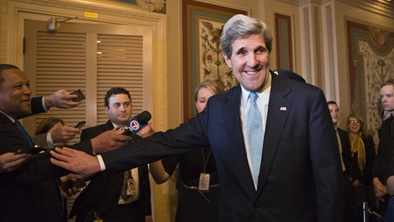 John Kerry slíbil syrským povstalcm peníze, ale ne zbran