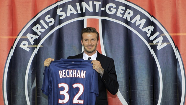MJ NOV DRES. David Beckham bude v Paris St. Germain nastupovat s slem 32.   