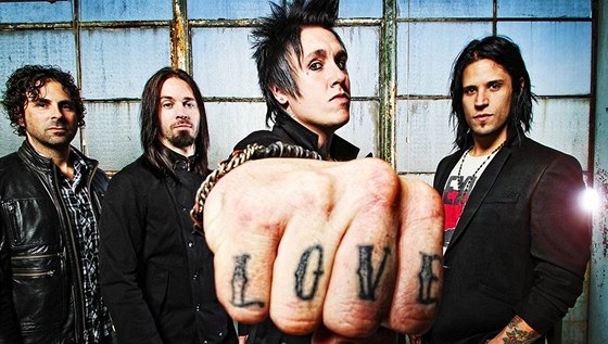 Papa Roach vydávají novou desku F.E.A.R.