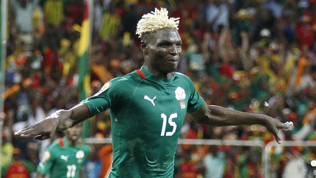 STELEC BURKINY FASO. Aristide Bance se raduje z glu proti Ghan.