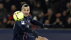 Zlatan Ibrahimovič přispěl k výhře PSG nad Bastií proměněnou penaltou. Zlatan Ibrahimovič přispěl k výhře PSG nad Bastií proměněnou penaltou.