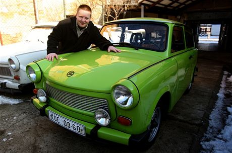 Trabant klub - pedání mimoádn zrekonstruovaného trabantu. Je v podstat...