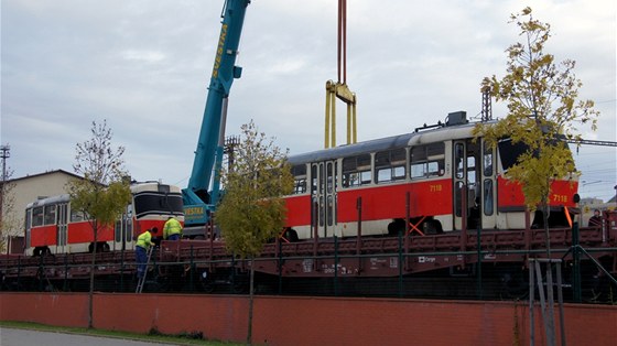 Nkteré tramvaje míí do provozu na Ukrajin i v Rusku, dalí zstaly