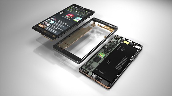 Referenní smartphone Phoenix s ispetem Nvidia Tegra 4i