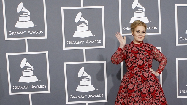 Grammy za rok 2012 - Adele netradin v rudé