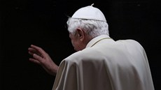 Pape Benedikt XVI. na archivním snímku