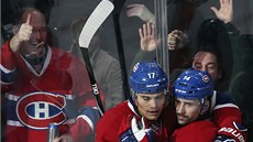 Tomá Plekanec a Rene Bourque z Montrealu slaví gól prvního jmenovaného.