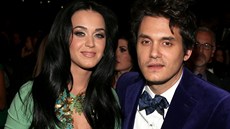 Katy Perry a John Mayer na udílení cen Grammy (10. února 2013) Katy Perry a John Mayer na udílení cen Grammy (10. února 2013)