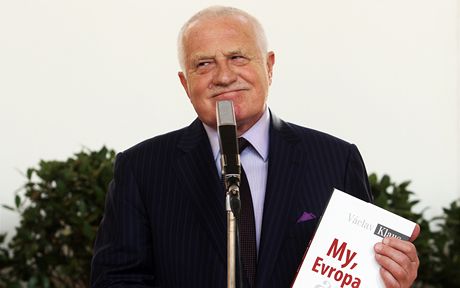 Prezident Václav Klaus pi ktu své poslední knihy