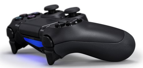 Ovlada PlayStation 4 se jmenuje Dualshock 4 a má pední dotykovou plochu.