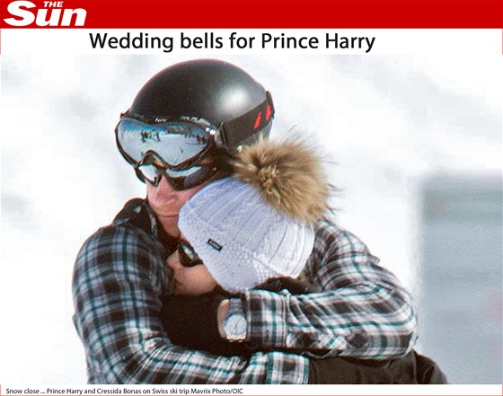 Princ Harry se svojí dnes ji expítelkyní Cressidou Bonasovou na horách ve...