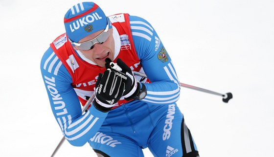 Nikita Krjukov v kvalifikaci sprintu na mistrovství svta ve Val di Fiemme