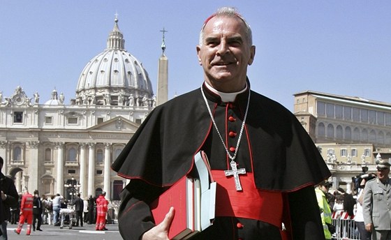 Britský kardinál Keith O'Brien na archivním snímku z roku 2005 ve Vatikánu.