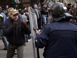 Protesty v Bulharsku proti vysokm cenm elektiny (17. nora 2013)