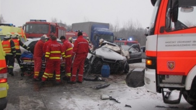 Tragick nehoda u Novho Jina (22. nora 2013)