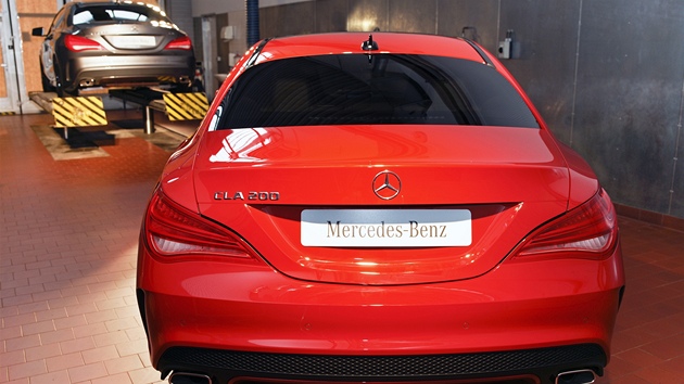 Mercedes-Benz CLA