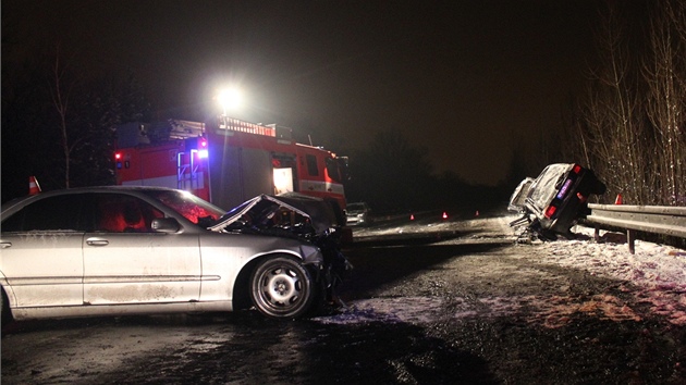 Tragick nehoda dvou polskch aut v Karvin