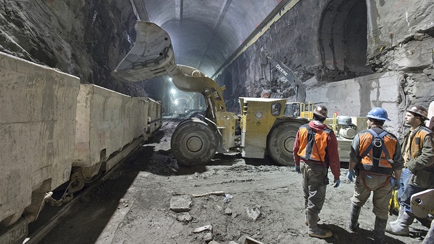 Pohled do tunel projektu East Access pod stanic Grand Central. 