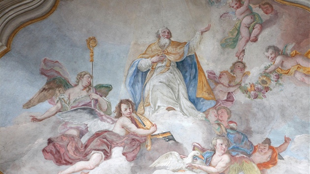 Freska F. A. Scheffler se kolil v barokn malb, kter propojuje pozemskou a nebeskou sfru. Postavy na fresce z roku 1748 v Martnkovicch stav do kompozic na oblacch, doprovz je mnostv andlk, put.