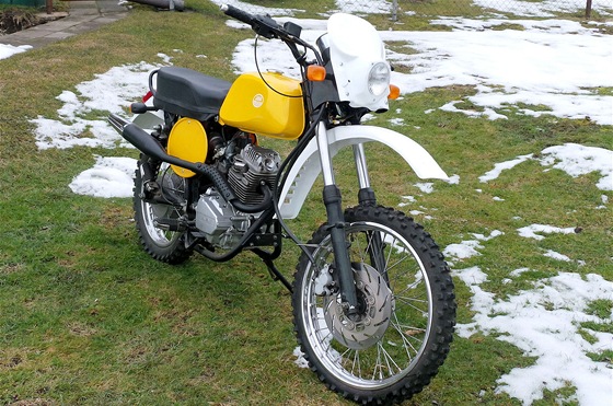 Jawa 125 Trail