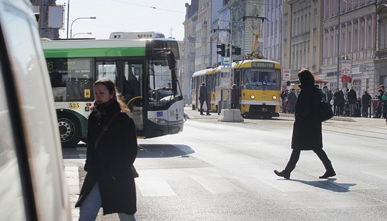 Kiovatka Americké a Klatovské tídy, kde se kiují tramvaje, trolejbusy i