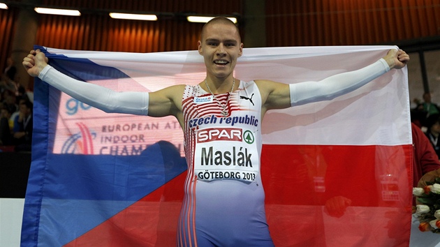 Pavel Maslák na halovém mistrovství Evropy suverénn ovládl finále tystovky.
