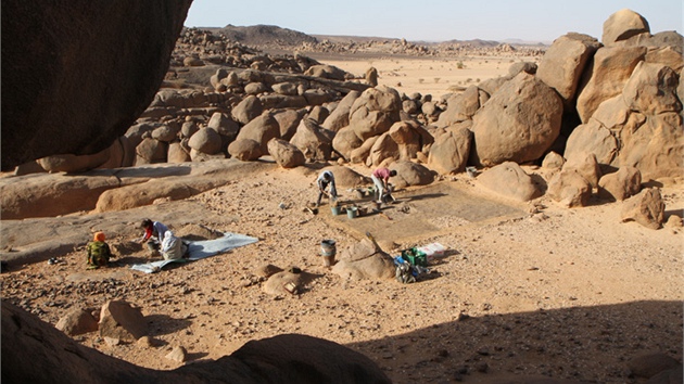 Archeologický výzkum na sídliti Sfinga (expedice eského egyptologického