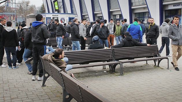 Fanouci Fenerbahce Istanbul v Plzni dlouho ped zpasem Evropsk ligy.