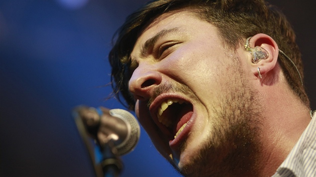 Z koncertu Mumford & Sons, Praha, Velk sl Lucerny, 6. bezna 2013