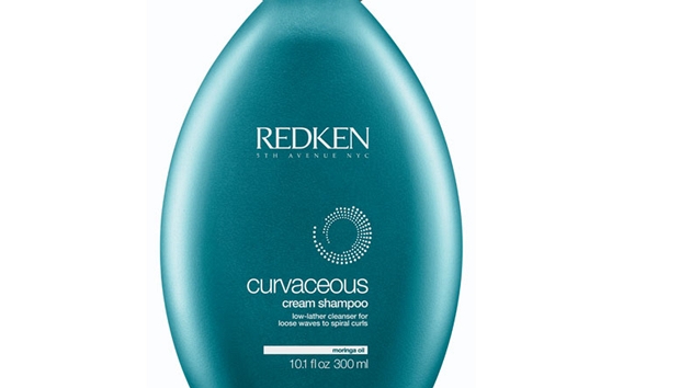 ampon pro vlnit vlasy, Redken, 485 korun