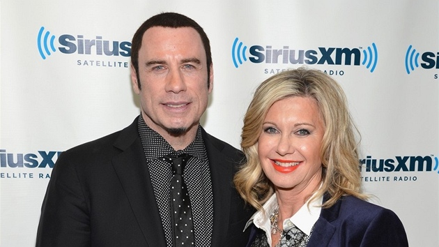 John Travolta a Olivia Newton-Johnov (12. prosince 2012)