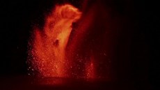 Etna pedvedla vizuáln zajímavou ohnivou show