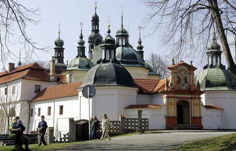 Poutní místo Klokoty patí oblíbeným cílm turist, kteí pijedou na Táborsko.