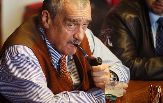 Karel Schwarzenberg v dokumentu Hledá se prezident