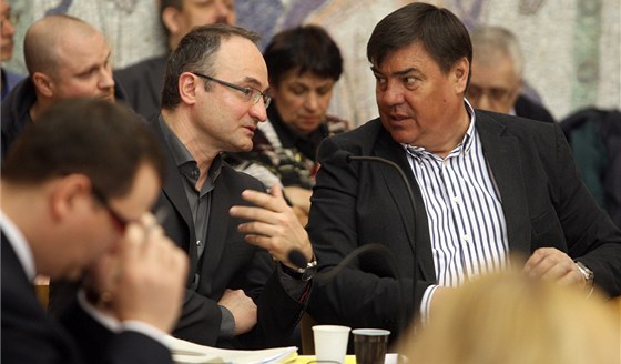 Novým éfem ODS ve Zlín je Miroslav Chalánek (na snímku vlevo spolu se stranickým kolegou Zdekem Blakem).