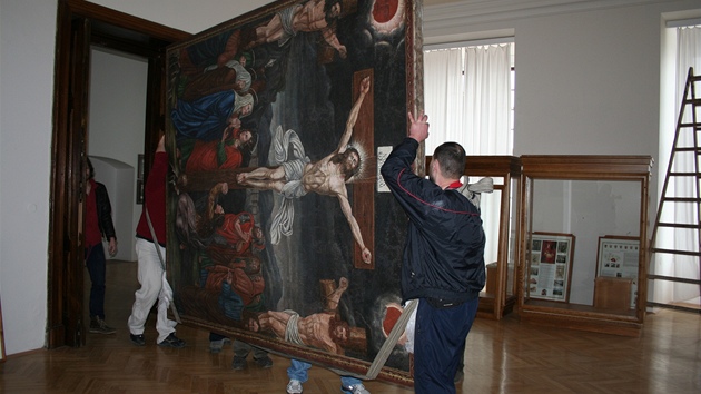 V Mikulov instalovali nov zrestaurovan obraz Ukiovn z kaple sv. ebestina na Svatm kopeku.