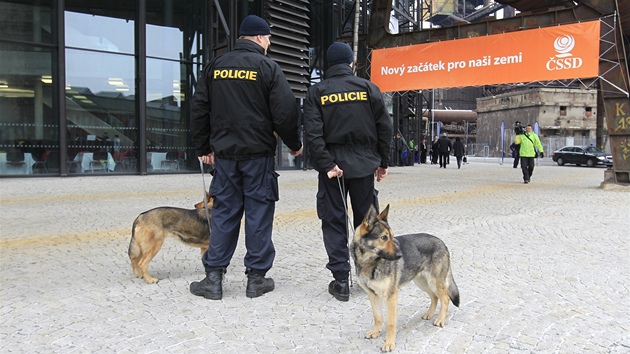 Sjezd SSD v Ostrav hldaj i policist.