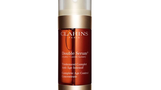 Hydratan a regeneran srum Double Serum, Clarins, 1 890 korun