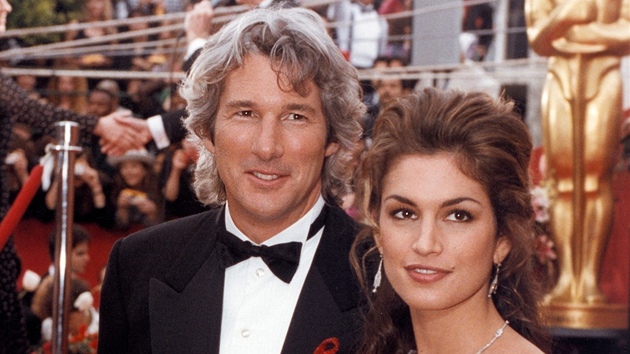 Richard Gere a Cindy Crawfordov (1993)