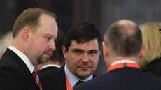 Exministr Karel Březina na sjezdu ČSSD v ostravském Gongu. Ve středu ho čeká už... Exministr Karel Březina na sjezdu ČSSD v ostravském Gongu. Ve středu ho čeká už...